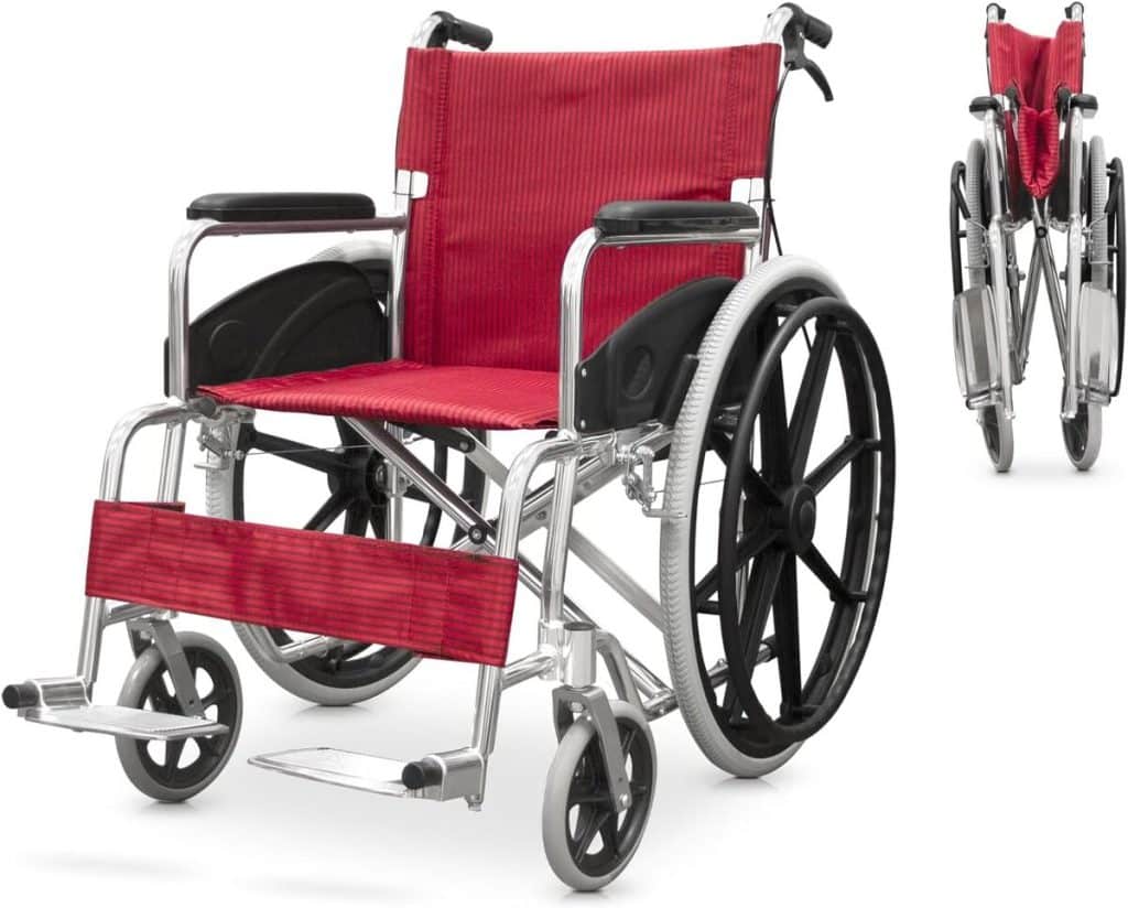 Test du fauteuil roulant pliant Quirumed en aluminium, léger et pratique